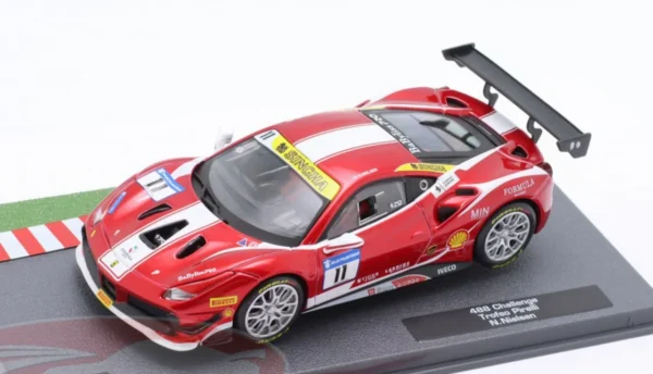 Ferrari 488 Challenge1