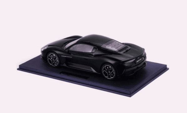 Maserati MC20 Light Black 2