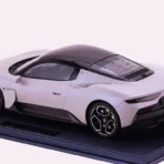 Maserati MC20 (White)2
