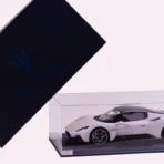 Maserati MC20 (White)4