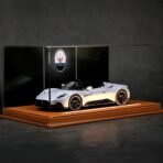 Maserati MC20 (White)7