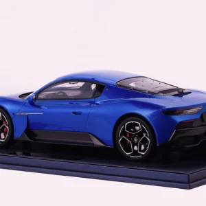 1/24 Maserati MC20 Blue With Display Case By Live Car Model Karson