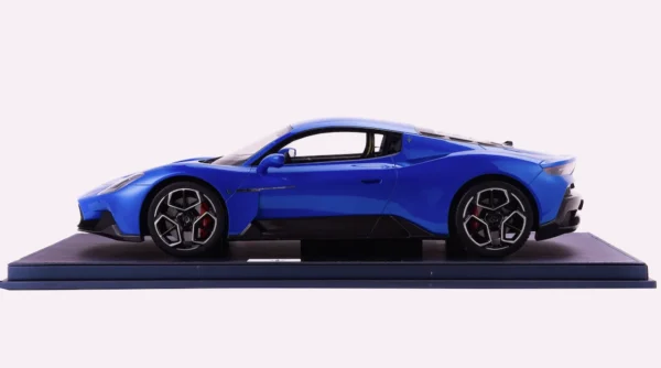 Maserati MC20 blue
