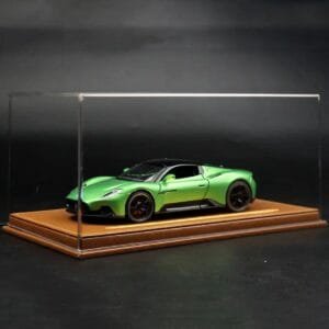 1/24 Maserati MC20 Green With Display Case By Live Car Model Karson