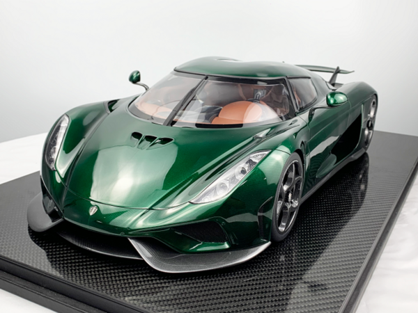 1-8_Koenigsegg_Regera_Carbon_Green_Tinted1_1__32965.1714242606.png
