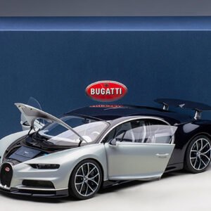 1/12 AUTOart Signature 2017 Bugatti Chiron (Glacier White & Atlantic Blue) Live Car Model Karson