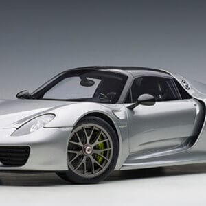 1/12 AUTOart Porsche 918 Spyder Weissach Package (GT Silver Metallic) Live Car Model Karson