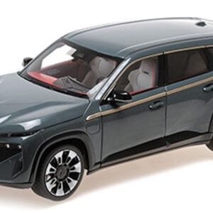 1/18 Minichamps 2023 BMW XM (Green Metallic) Live Car Model Karson Diecast