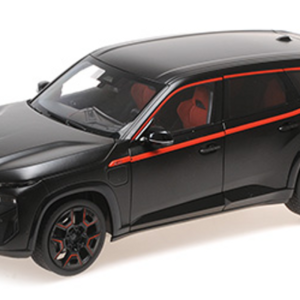 1/18 Minichamps 2023 BMW XM Red Label (Black Metallic) Live Car Model Karson Diecast