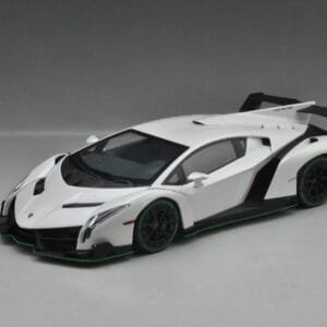 1/18 Kyosho Ousia Lamborghini Veneno Hardtop (White w/ Green Line) Live Car Model Karson