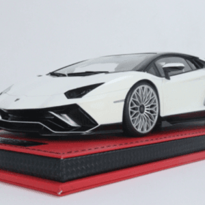 1/18 MR Collection Lamborghini Aventador Ultimae Hardtop White Live Car Model Karson
