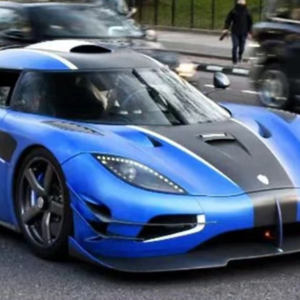1/18 MCM Koenigsegg one 1 Matt Blue Resin Live Car Model Karson