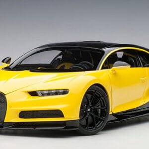 1/18 AUTOart Bugatti Chiron (Jaune Molsheim Yellow & Nocturne Black) Live Car Model Karson