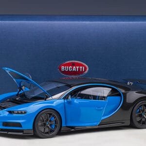 1/18 AUTOart 2019 Bugatti Chiron Sport (French Racing Blue and Carbon) Live Car Model Karson