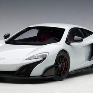 1/18 AUTOart McLaren 675LT (Silica White) Live Car Model Karson