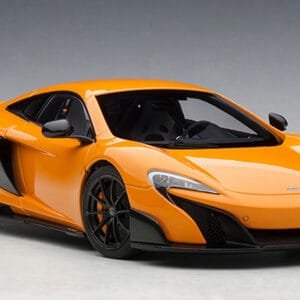 1/18 AUTOart McLaren 675LT (McLaren Orange) Live Car Model Karson