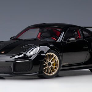1/18 AUTOart 1/18 Porsche 911 (991.2) GT2 RS Weissach Package (Black) Live Car Model Karson