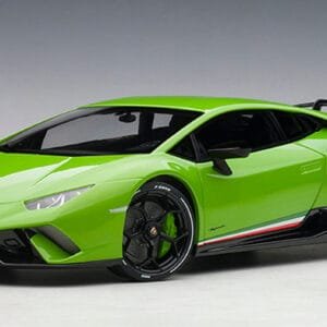 1/18 AUTOart Lamborghini Huracan Performante Performance (Verde Mantis / Pearl Green) Live Car Model Karson