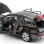 Audi-Q7-Facelift-2011-Kyosho-118-i16148__30023.1609550396.jpg