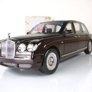 1/18 Minichamps 2002 Queen Bentley State Limousine Live Car Model Karson Diecast