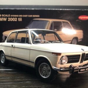 1/18 Kyosho 2002 BMW 2002 tii (White) Live Car Model Karson Diecast