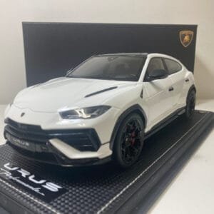 1/18 MR Collection Lamborghini Urus Performante (Bianco Icarus White) with Carbon Roof Resin Live Car Model Karson ONE OFF