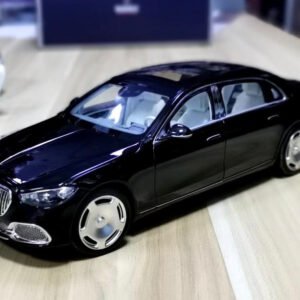 1/18 Norev Mercedes-Benz Mercedes Maybach S680 (Black) Live Car Model Karson Diecast