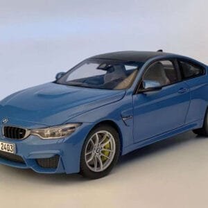 1/18 Paragon BMW F82 M4 (Yas Marina Blue) Live Car Model Karson Diecast
