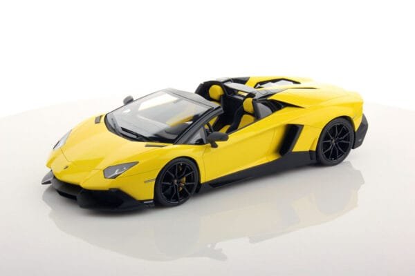 Lamborghini-Aventador-LP-720-4-Roadster-50th-Anniversary_01__38630.1706678154.jpg