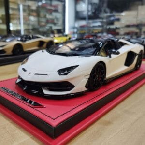 1/18 MR Lamborghini Aventador SVJ Roadster (White) Resin Live Car Model Karson Limited 49 Pieces