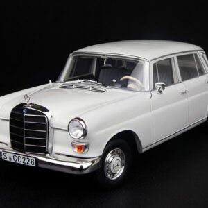 1/18 Dealer Edition Mercedes-Benz Mercedes 200 W110 (Antique White) Live Car Model Karson Diecast