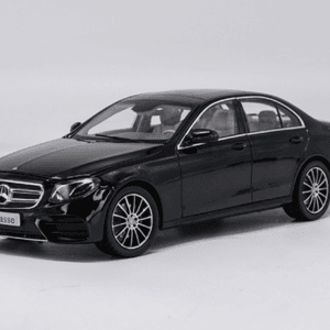 1/18 Dealer Edition 2010-2016 Mercedes-Benz E-Class E-Klasse W212 (Black) Live Car Model Karson Diecast