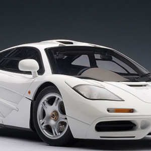 1/18 AUTOart MCLAREN F1 - WHITE Live Car Model Karson Diecast 76004