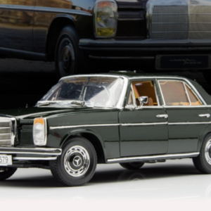 1/18 SS Sunstar Mercedes-Benz Mercedes 220D W115 Strich8 (Green) Live Car Model Karson Diecast