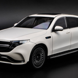1/18 Dealer Edition Mercedes-Benz Mercedes MB EQC (White) Live Car Model Karson Diecast