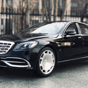 1/18 Norev Mercedes-Benz Mercedes Maybach S650 (Black) Live Car Model Karson Diecast