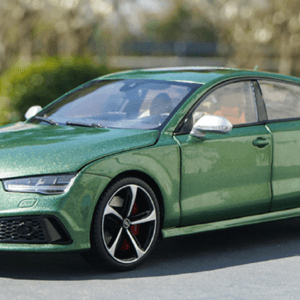 1/18 Audi RS7 (Green Metallic) Fully Open Live Car Model Karson Diecast