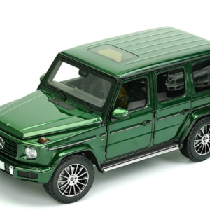 1/18 Minichamps Mercedes-Benz Mercedes G-Class G500 W463 (Green) Live Car Model Karson Diecast Limited 300