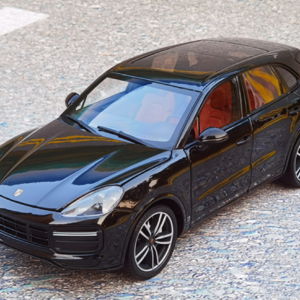 1/18 Minichamps 2017 Porsche Cayenne Turbo S TurboS (Black) Live Car Model Karson Diecast