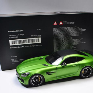 1/18 Dealer Edition Mercedes-Benz MB Mercedes AMG GTR (Green Hell Magno) Live Car Model Karson Diecast