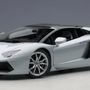 1/18 AUTOart Lamborghini Aventador LP 700-4 Roadster (Azzuro Light Blue) Live Car Model Karson