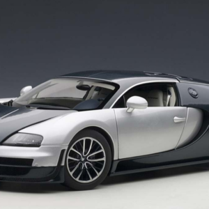 1/18 AUTOart Bugatti Veyron Super Sport (Blue & Silver) Live Car Model Karson