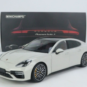 1/18 Minichamps Porsche Panamera Turbo S (Light Crayon Grey) Fully Open Live Car Model Karson Diecast Limited 500 Pieces