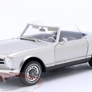 1/18 Schuco 1968-1971 Mercedes-Benz 280 SL Pagode (W113) (Silver) Live Car Model Karson Diecast