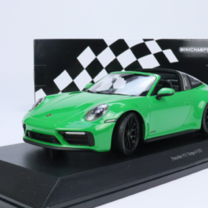 1/18 Minichamps 2021 Porsche 911 (992) Targa 4 GTS (Green) Live Car Model Karson