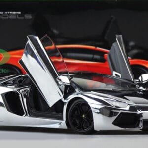 1/18 Lamborghini Aventador LP700 LP700-4 (Gloss Silver) Live Car Model Karson Diecast