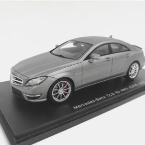 1/43 Spark Mercedes-Benz MB CLS 63 CLS63 AMG (C218) 2012 Live Car Model Karson