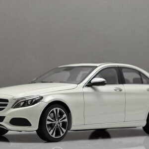 1/18 Dealer Edition Mercedes-Benz Mercedes C-Class C-Klasse C300 (White) Live Car Model Karson Diecast