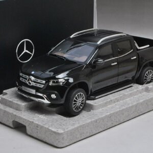 1/18 Dealer Edition Mercedes-Benz X-Klasse X-Class Truck (Black) Live Car Model Karson