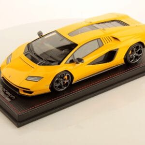 1/18 MR Collection Lamborghini Countach LPI 800-4 (Giallo Yellow) Resin Live Car Model Karson